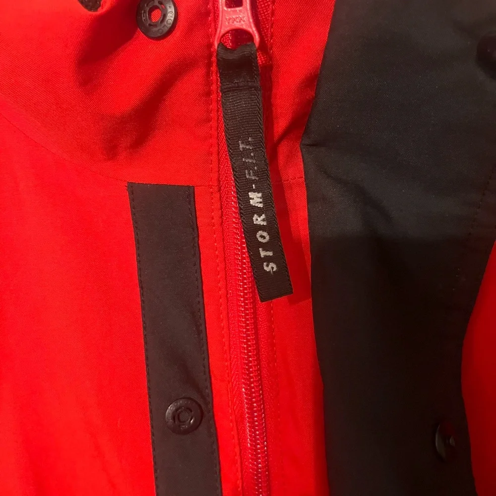 Nike Golf  Men's Jacket - Picture 4 of 7